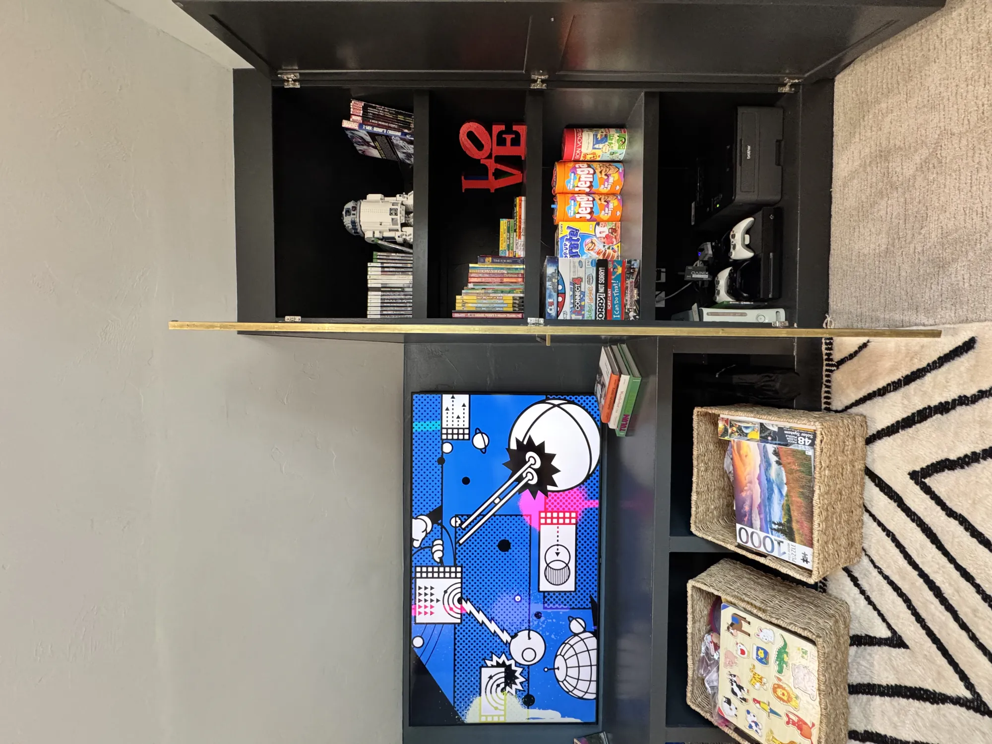 Games, puzzles & console